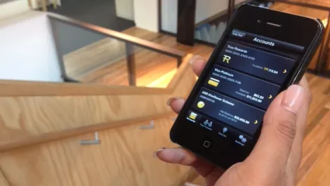 ASB extends mobile banking wave to business customers