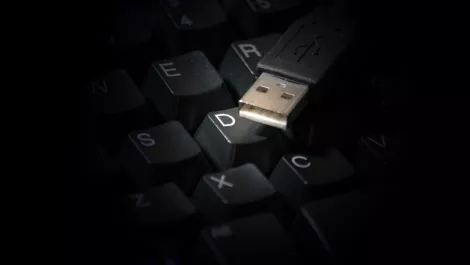 ESET discovers strange malware targeting USB