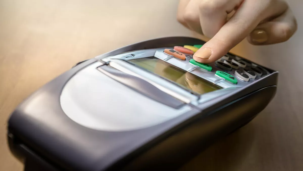Retailers warned to upgrade Eftpos systems or risk losing them completely