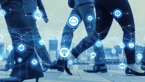 Enterprises rushing to adopt cloud applications, advance digital transformation